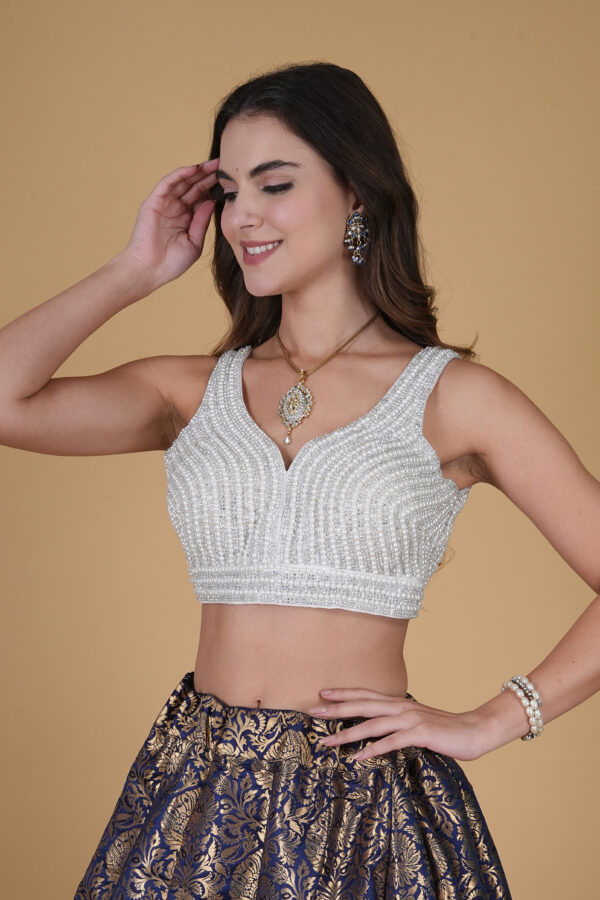 heavy sweetheart silver blouse