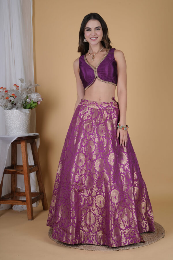Awesome Purple Banarsi Brocade Lehnga - Image 5