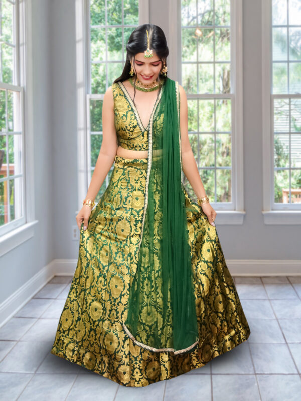 Green Banarsi Floral Pattern Lehnga - Image 3