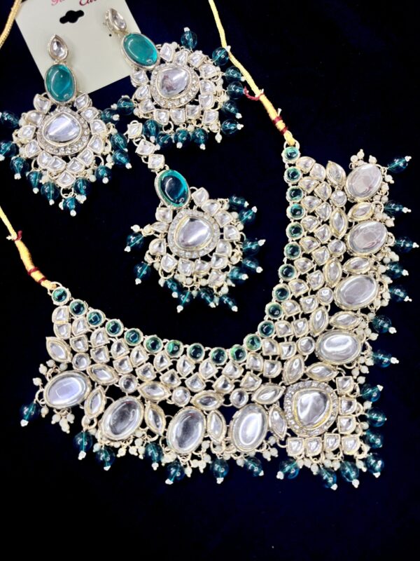Green Necklace Set