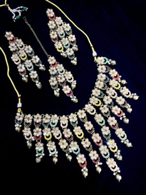 Multicolour Floral Necklace Set