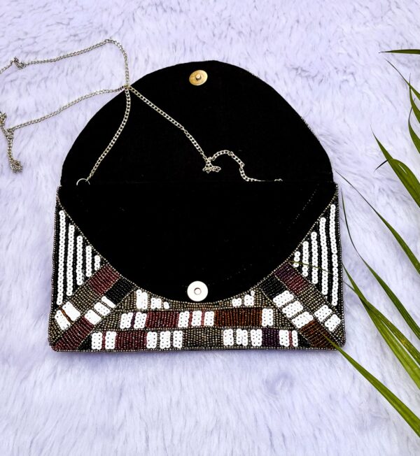 Beaded Geometrical Design Clutch Purse - Image 4